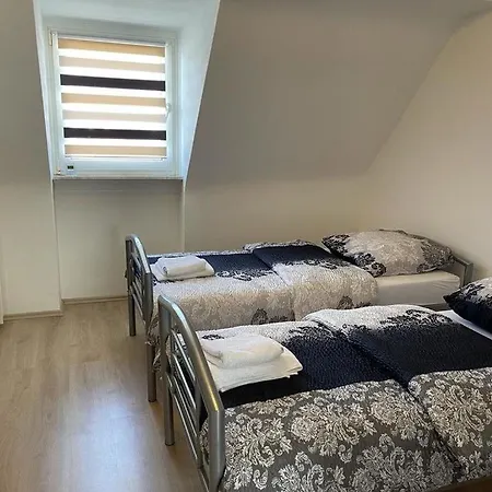Polat 6 * Essen